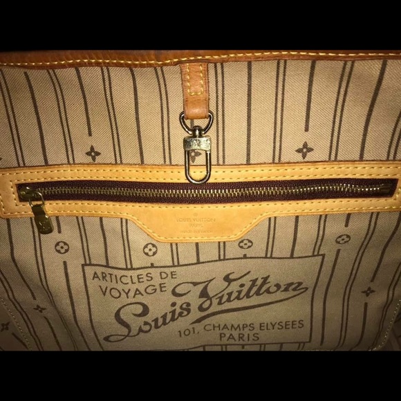 Louis Vuitton Neverfull MM - Picture 2 of 4